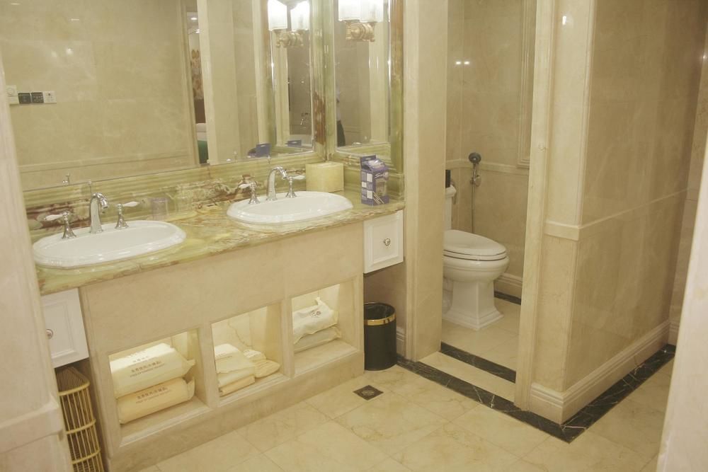 Nanning Guijing Hotel Exterior photo